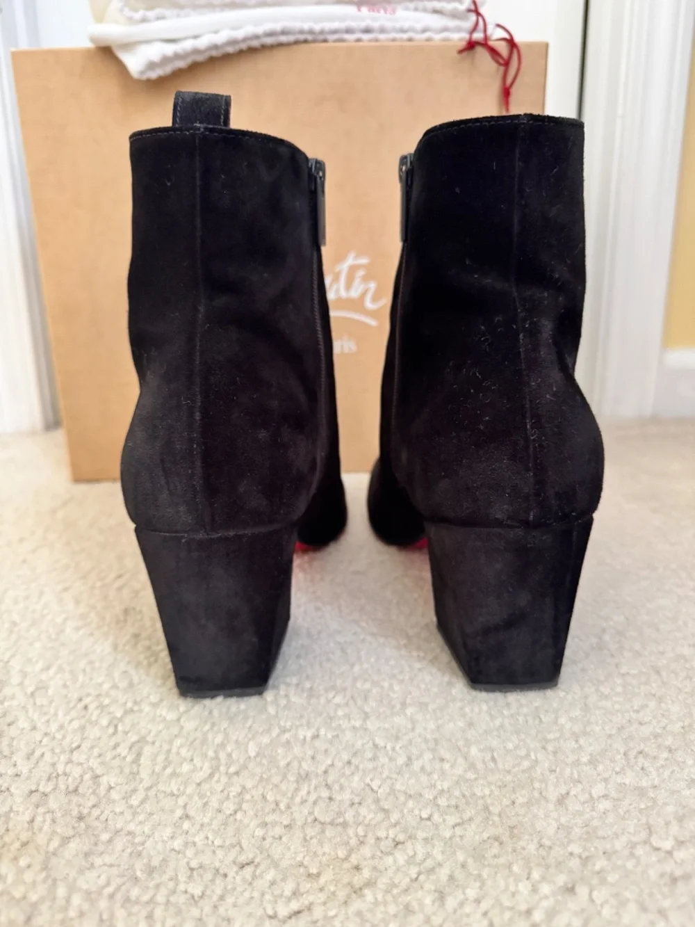 Christian Louboutin so black box